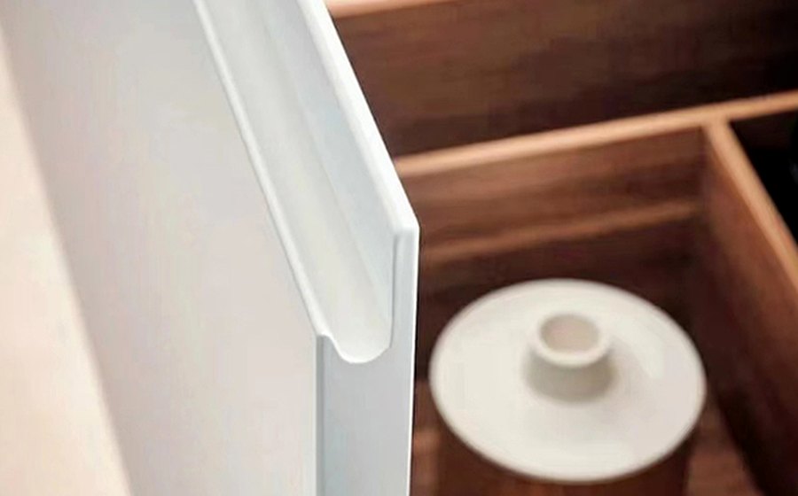 Hidden Handle Profile